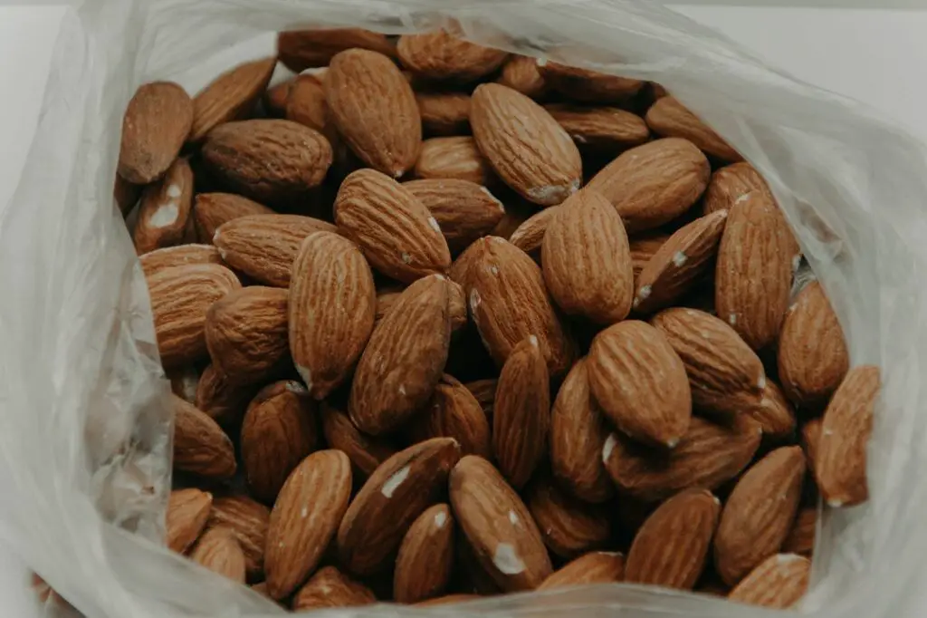 food for good skin - almonds